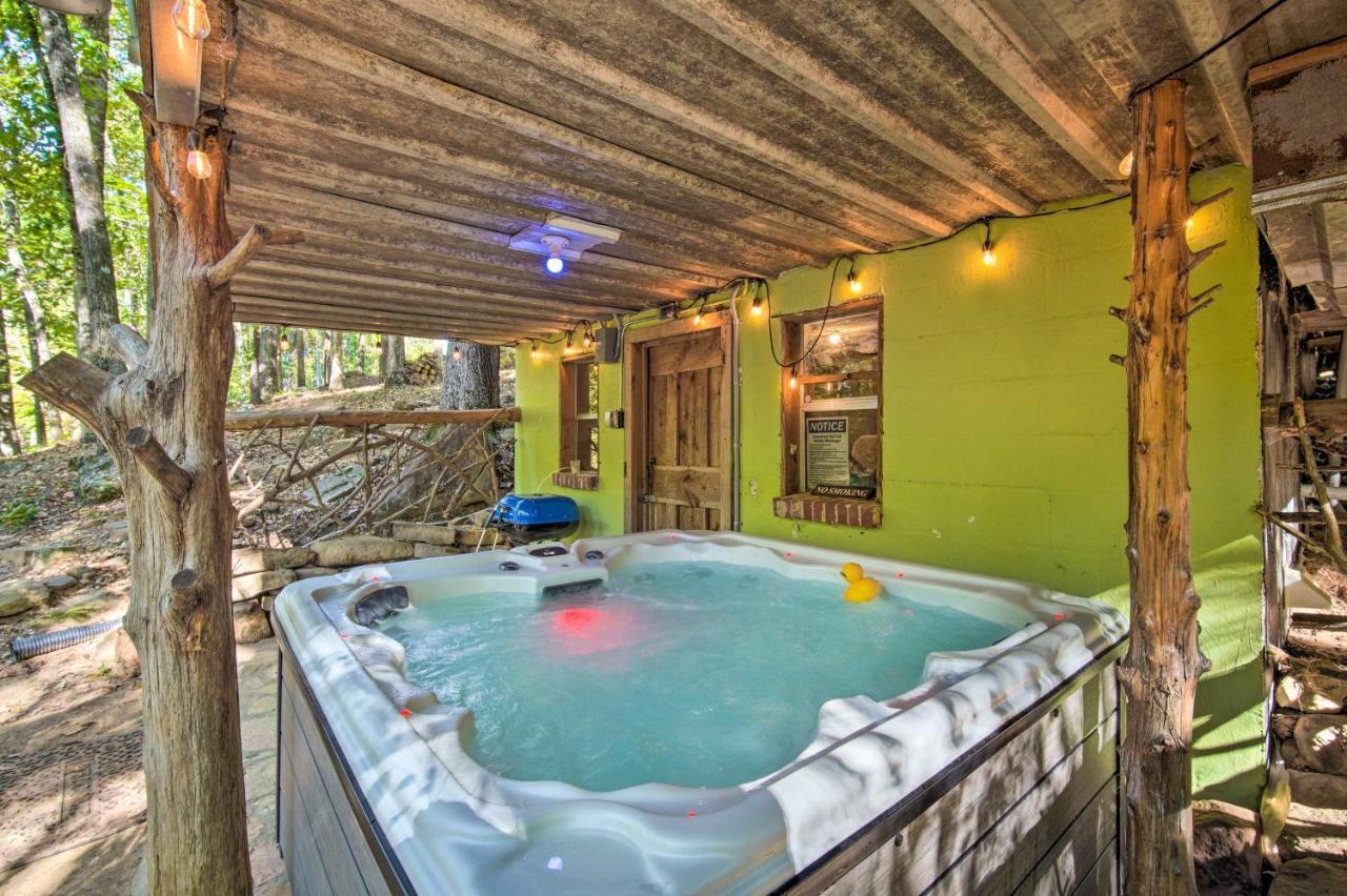 The Treehouse Cabin Creekside Home With Hot Tub! Summerville Εξωτερικό φωτογραφία